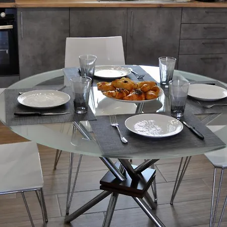 Apartment Thea *