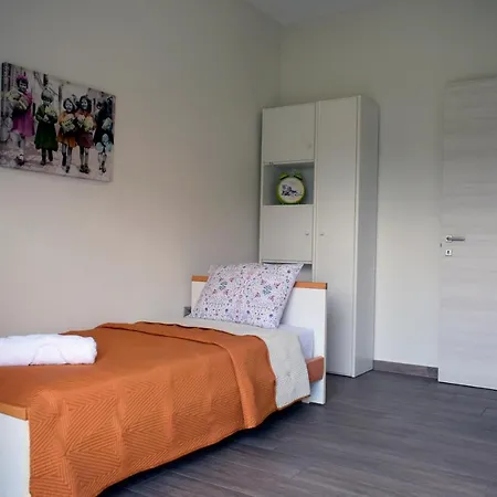 Thea Apartment